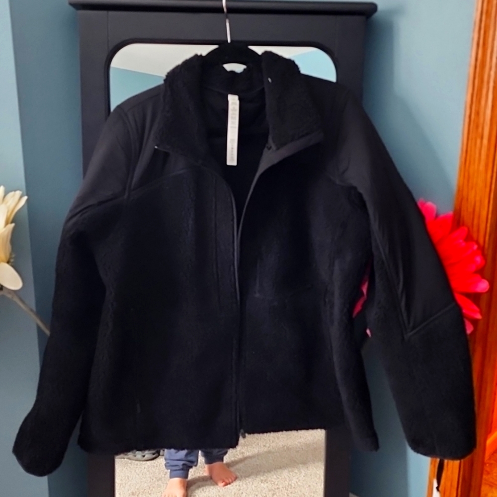 Lululemon Size 14 winter Fleece coat